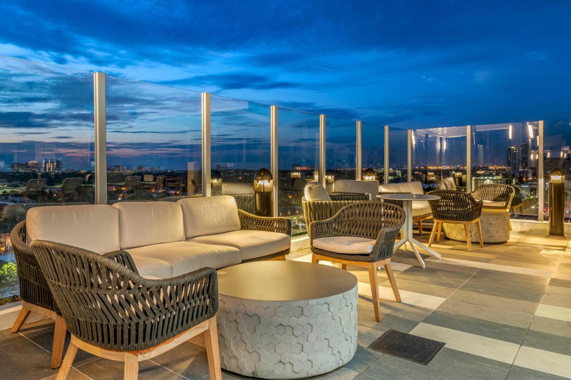 Courtyard By Marriott Fort Lauderdale Downtown Dış mekan fotoğraf
